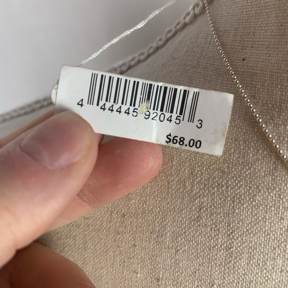 Sterling silver pineapple necklace - Picture 3 of 5